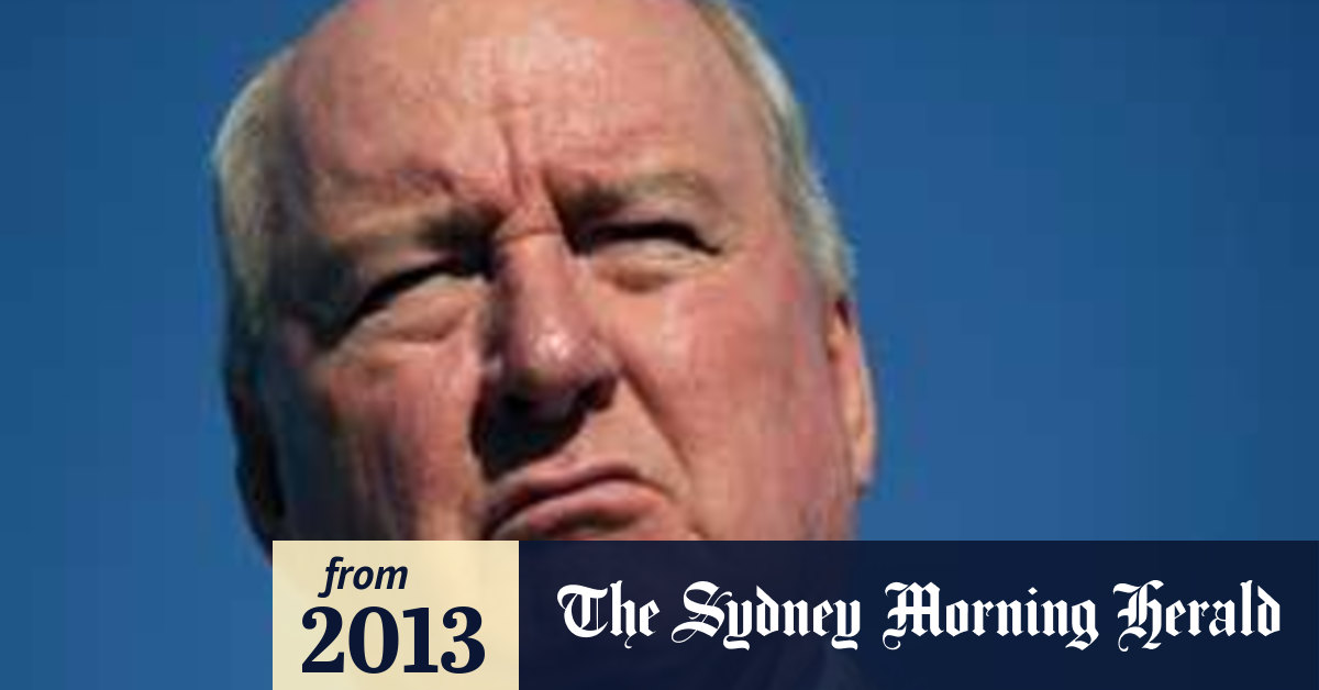 Jones bowls O'Farrell a googly to save job of sacked SCG chief